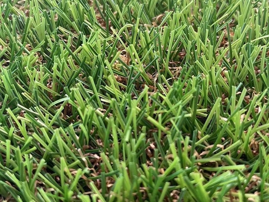38 mm'lik yığın yüksekliği ve Dtex 8000 ile peyzaj için özel yeşil yapay çim