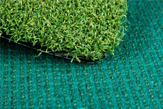 Portatif yapay golf yeşillik CPP desteği ve PP malzemesi ile zeytin yeşil yapay sahte çim