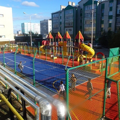 20mm Yığın Yüksekliği Özel Yapılandırılabilir Çok Kullanımlı Sarı Yapay Sahte Çim Tenis Ve Diğer Sporlar İçin Kullanılır
