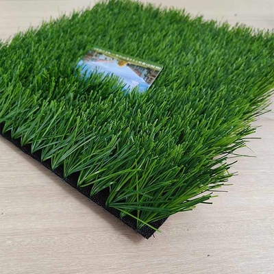 55mm 160 dikiş / M Futbol Yapay Çim Yüksek Performanslı UV Direnci FIFA tarafından sertifikalandırılmış Yapay Çim