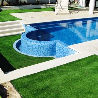 40mm Yeşil Yüksek yoğunluklu Manzara Yapay Astroturf Manzara bahçeleri Eğlence mekanları