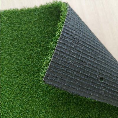 Profesyonel kurslar için yüksek yoğunluklu 18 mm yığın yüksekliği golf yapay çimleri