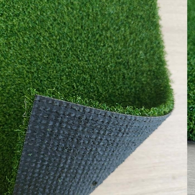 15mm Golf Yapay Çim Yüksek Performanslı, UV direnci yüksek düz yüzey ve yumuşak hissi