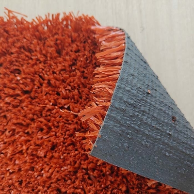 Tuğla Kırmızı Tenis Yapay Çim 6300 Dtex 25mm Mesh Çim Çok fonksiyonel Düşük Bakım