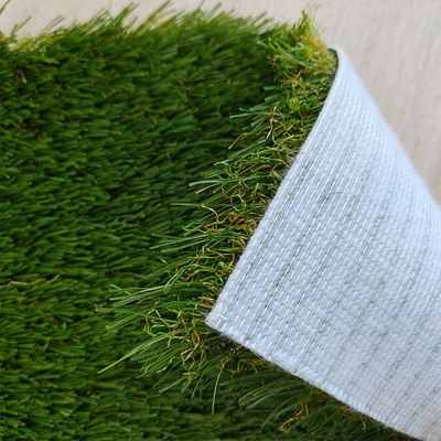 8800 Dtex 40mm Yığın Yüksekliği Sıcak Erimiş Kumaş Destek Manzara Yapay Çim 4 Renkte