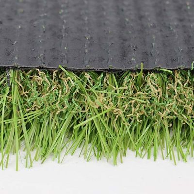 Özel UV Dayanımlı 43 mm Hav Yüksekliği 200 Dikiş/m Yoğunluklu Yapay Çim Sentetik Çim Peyzaj İçin