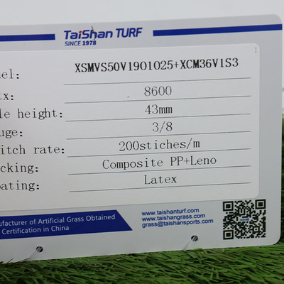 Özel Dış Çatılı UV Dirençli Doğal Halı Çim 43 mm Yapay Çim Sentetik Bahçe Çim Landşaft için Yapay Çim