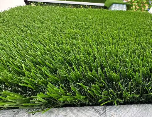 36mm Çim Yüksekliği Yüksek Yoğunluklu FIFA Standart Dolgusuz Spor Sahaları İçin Yapay Çim