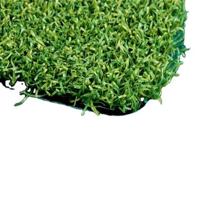 Sentetik Yeşiller için 17mm Hav Yüksekliği Yüksek Yoğunluklu ve PU Yapışkanlı Golf Suni Çim