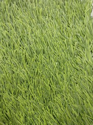 Geri dönüştürülmüş malzemeler Futbol yapay çimleri sürdürülebilir spor yüzeyleri için 60 mm pil yüksekliği ve 12000 Dtex ile